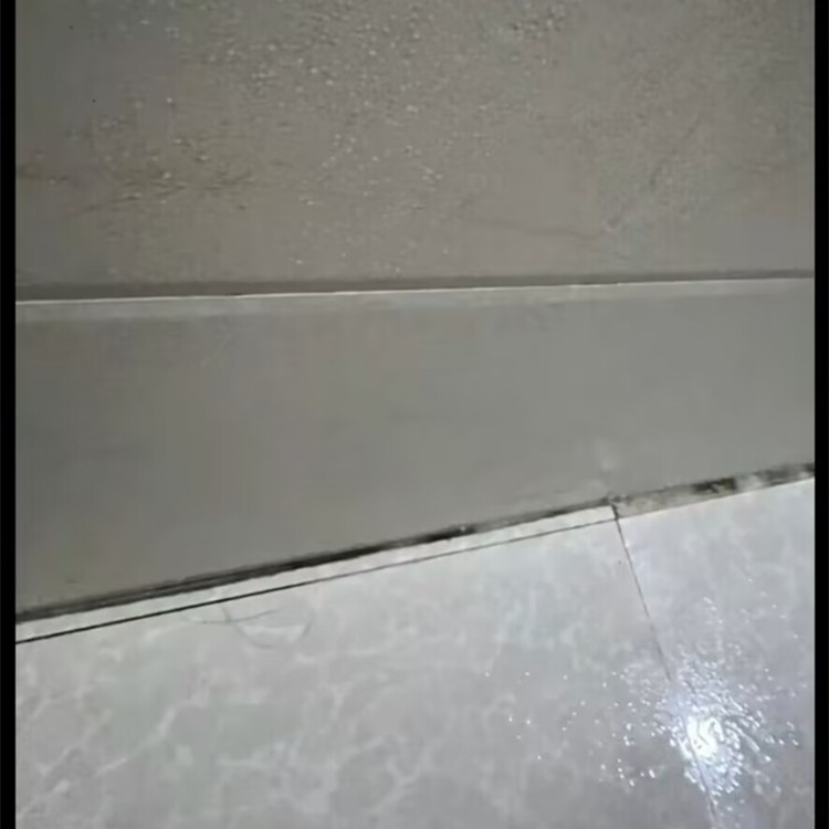 地下室除濕機