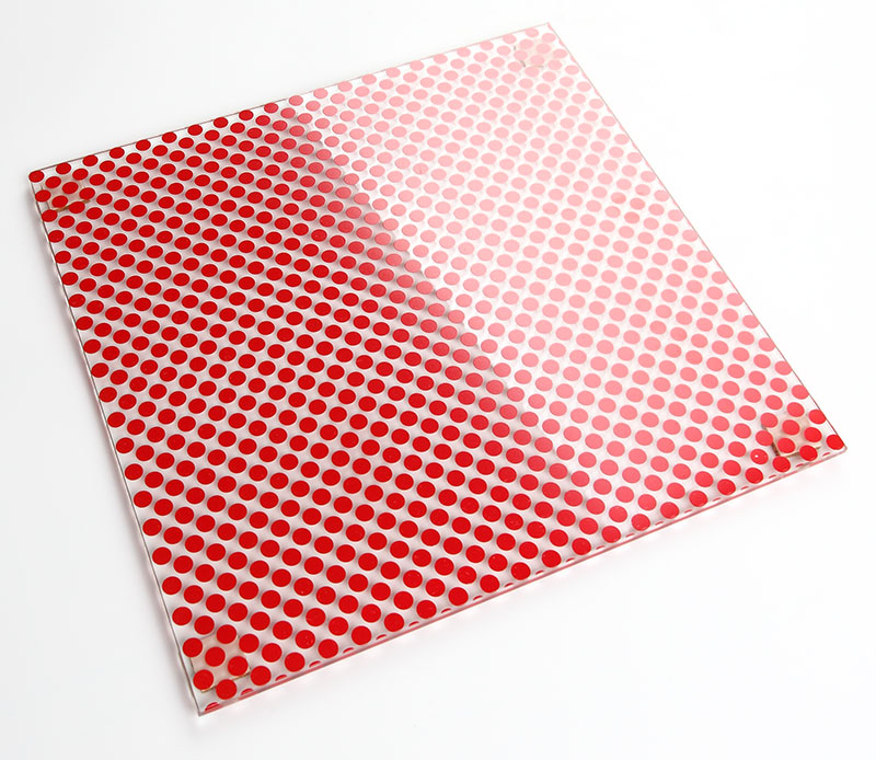 紅色圓點彩釉玻璃